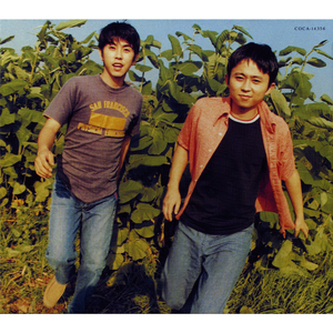 裸替美女裸奶头户外视频
