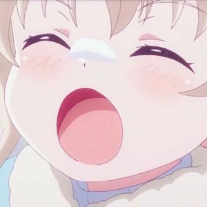 裸替美女裸奶头户外视频
